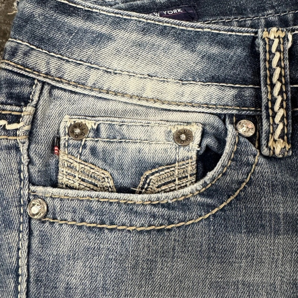 Vigoss The New York Capri Womens Embellished Embroidered Back Flap Pocket Sz 5 - Picture 11 of 16